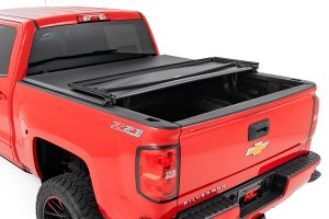 GMC Sierra 1500 Soft Tri-Fold Bed Cover - Rough Country - Tri-Fold Design - '14-'18